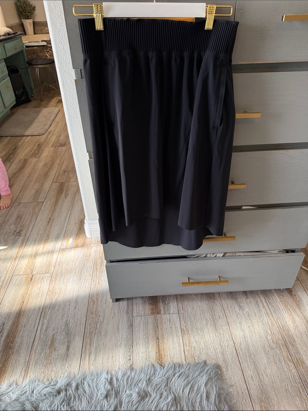 Athleta Black Pleated Waist A-Line Skirt